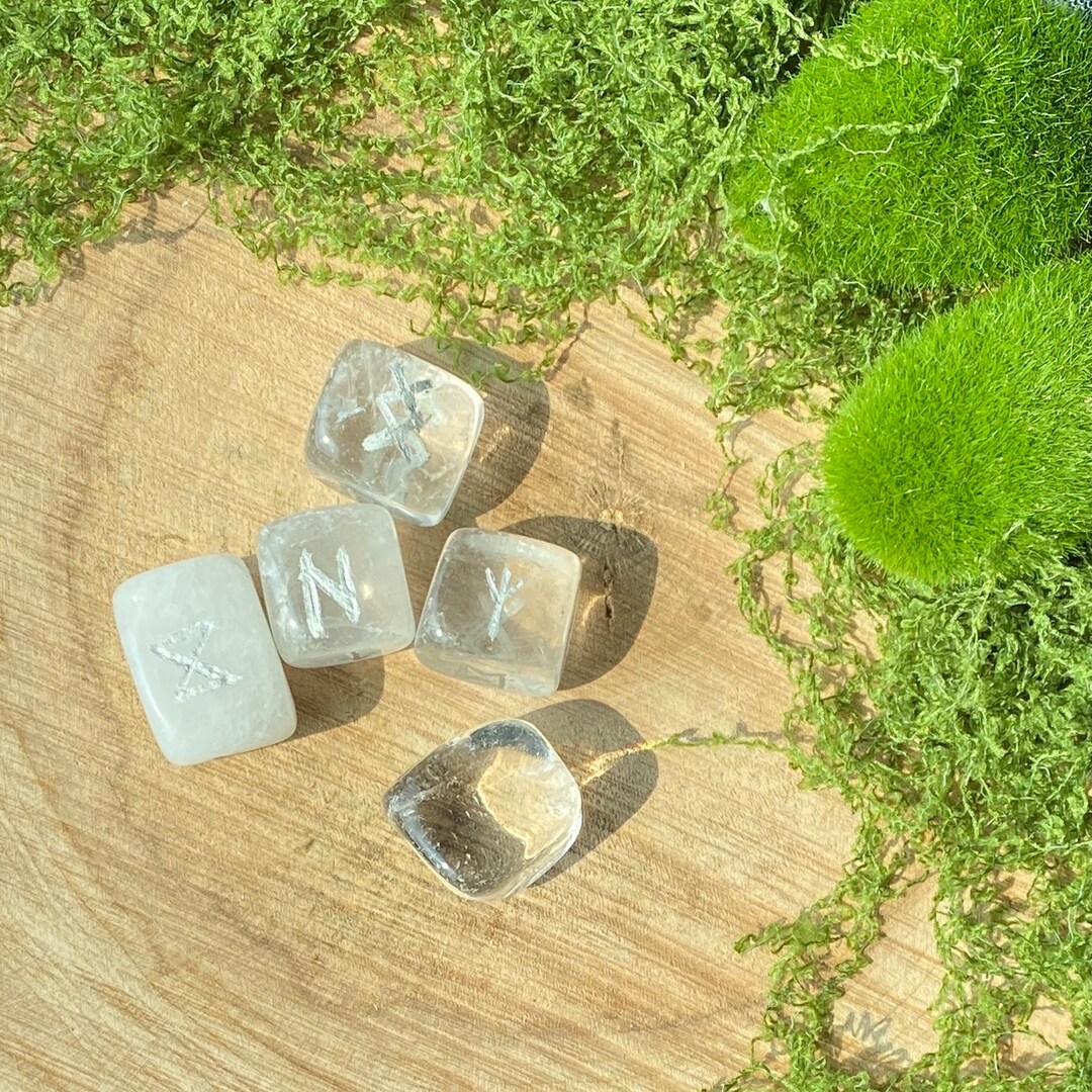 Crystal Quartz Elder Futhark Crystal Runes Small Dice Set - Etsy