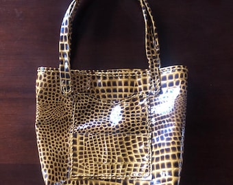 Borsa in rilievo snake in pelle verniciata