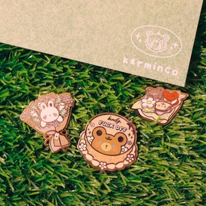 Have A Great Picnic Emaille Pins | Koreanisches Picknick inspiriert | Koreanischer Kuchen | Makarons | Blumenstrauß