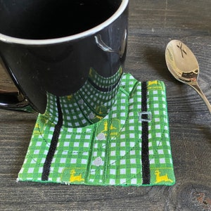 John Deere Coaster: Embroidered Shirt & Tie Mug Rug