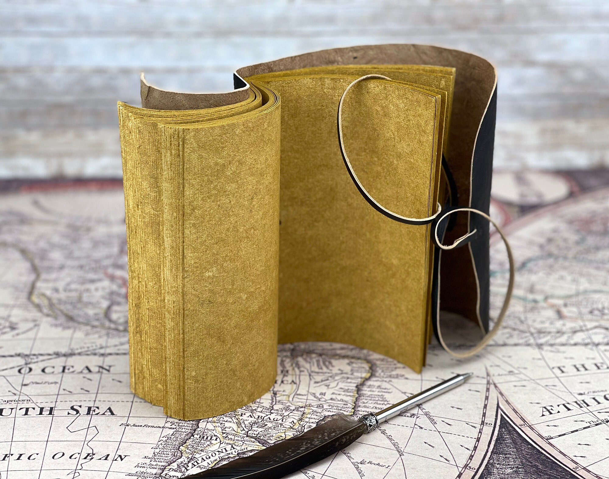 Diario di viaggio in pelle, fatto a mano, stile vintage, rilegato