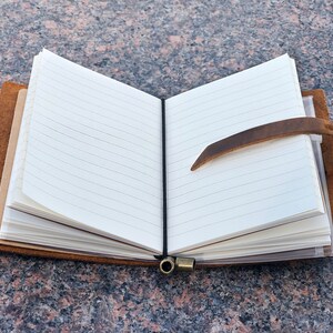 Personlig anteckningsbok i läder - A6 A5 anteckningsblock i äkta läder - Daglig anteckningsbok med korthållare - Personlig anteckningsbok för män och kvinnor A6 Lined pages