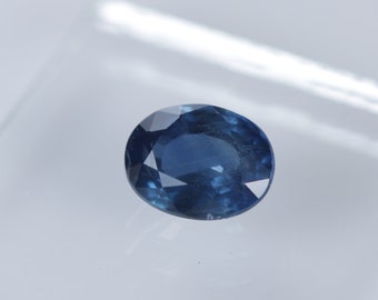 1,97 ct/ Zaffiro blu naturale/ Pietra preziosa sciolta/ Ovale 8 x 6 mm/ Zaffiro/ Pietra portafortuna di settembre