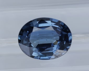 Zafir (Saphir) Bleu Naturel 0,69 Carats - Taille Ovale, Certifié Thaigem, Sans Traitement
