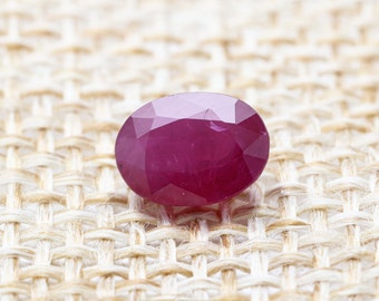 1.1cts, Natural Burma Ruby Gemstone, 7x5mm - July Birthstone, Precious Stone, Perfect for Easter Gift