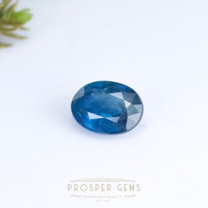 1.82 cts, Natural Sapphire Gemstone, Oval 8x6mm