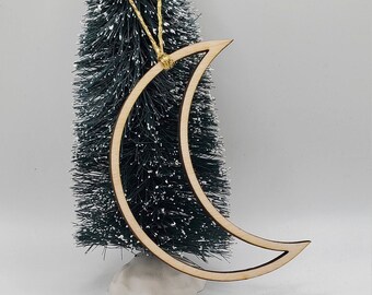 Moon Ornament | Half Moon Ornament | Crescent Moon Ornament | Minimalist Ornament | Minimalist Christmas Ornament | Dainty Moon Ornament