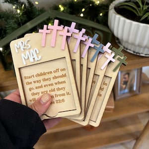 Christian Teacher Gift | Christian School Teacher Present | Sticky Note Holder | Teacher Gift for Private School