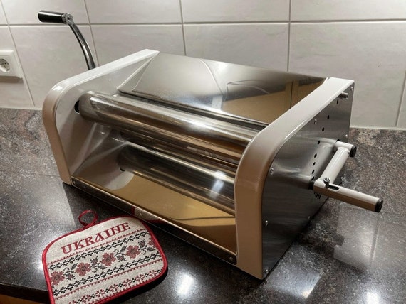 Manual Dough Sheeter 15.7 Inc., Dough Fondant Pizza Roller Pasta Maker  Machine Dough Cakes Croissants Bread, Puff Pastry, for Home Us 