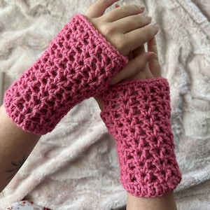 Atmungsaktive Mesh Pulswärmer Häkelanleitung, fingerlose Handschuhe Häkelanleitung, Arm-Wärmer Häkelanleitung - Kurz oder lang