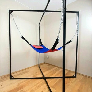Sex Sling Amsterdam. Strong adult. Sling Love. Sling sex. Red swing. Gay Sling Hammock. Man harness. Bondage-Sex Sling. Reversible Sex Sling
