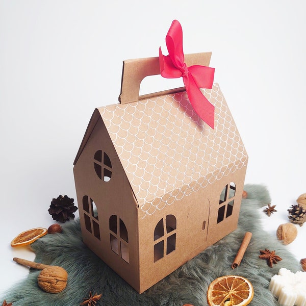 5, 15, 20, 30, 50, 100 Cardboard house shaped box with print, house shaped gift box, gift box only, brown craft ,Christmas box, Wholesale