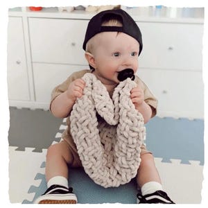 Oatmeal Beige Baby Comforter with Dummy Loop | Chenille Hand-Knitted Security Blanket