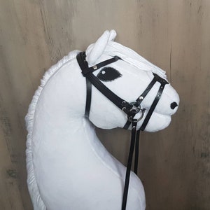 Hobby horse white with bridle and breastplate,handmade hobby horse cheap A3