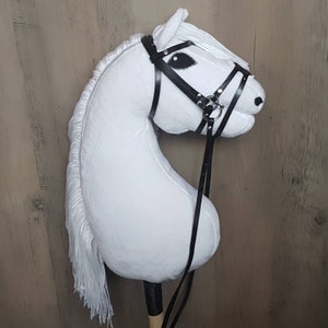 Hobby horse white with bridle and breastplate,handmade hobby horse cheap A3