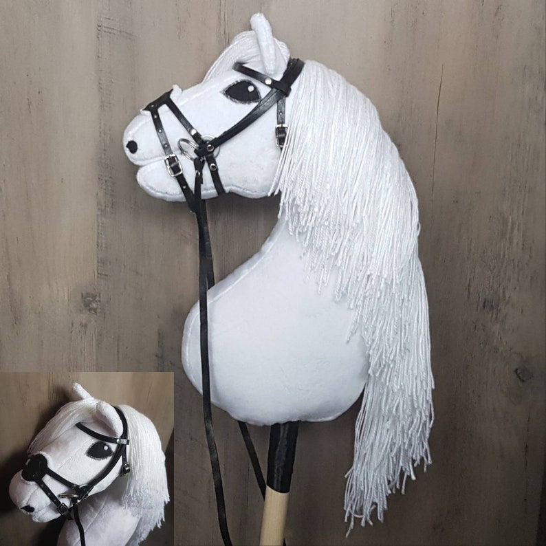 Hobby horse white with bridle and breastplate,handmade hobby horse cheap A3