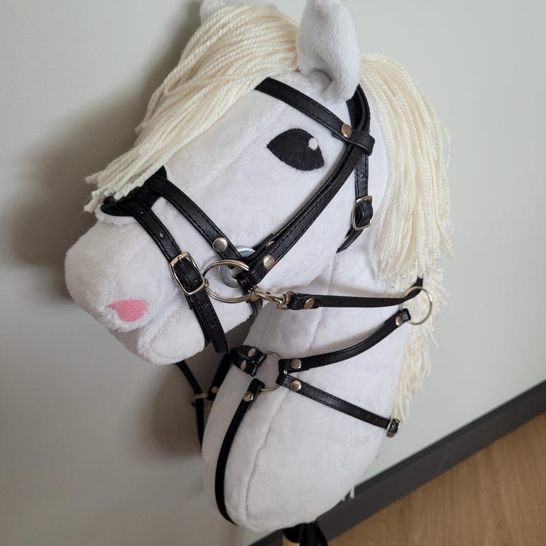 HOBBY HORSE Black With Mexican Bridle +!FREE Breastplate!, Hobbyhorse Handmade, Horse on a Stick HOBBY HORSE Black With Mexican Bridle +!FREE Breastplate!, Hobbyhorse Handmade, Horse on a Stick