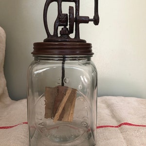 Vintage Dazey Butter Churn 20 - Glass Butter Churner - Primitive Kitchen Tools - Vintage Kitchen Decor
