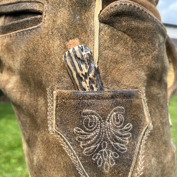 Snuff tin made from real deer antlers - matching the Lederhosen - Oktoberfest gadget for Wiesn Koks (Schneeberg)