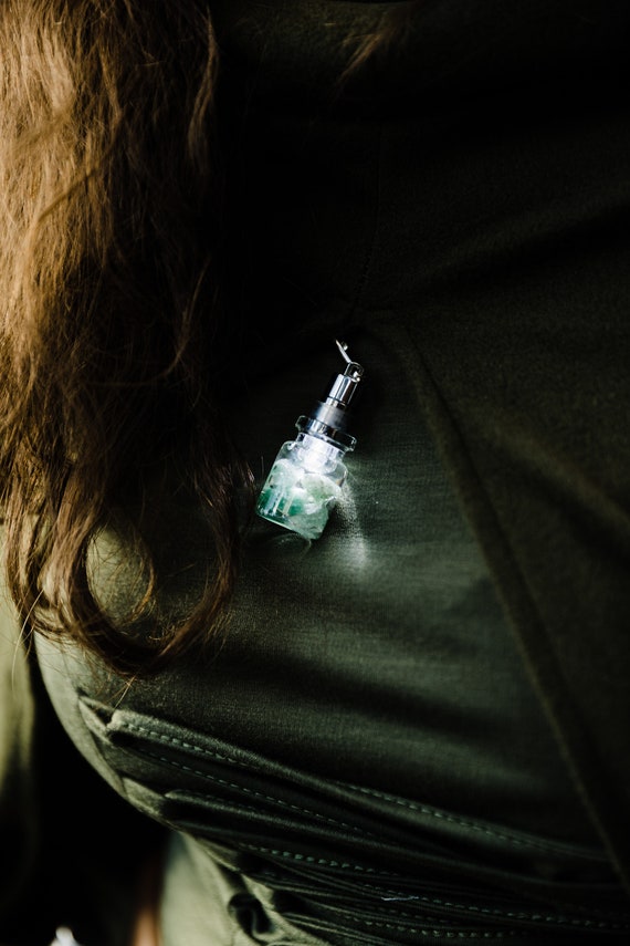 LED Necklace Light up Crystal Pendant 
