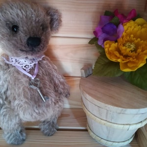 Oso de peluche de artista OOAK hecho a mano "Michael", un objeto de colección, un artículo de regalo