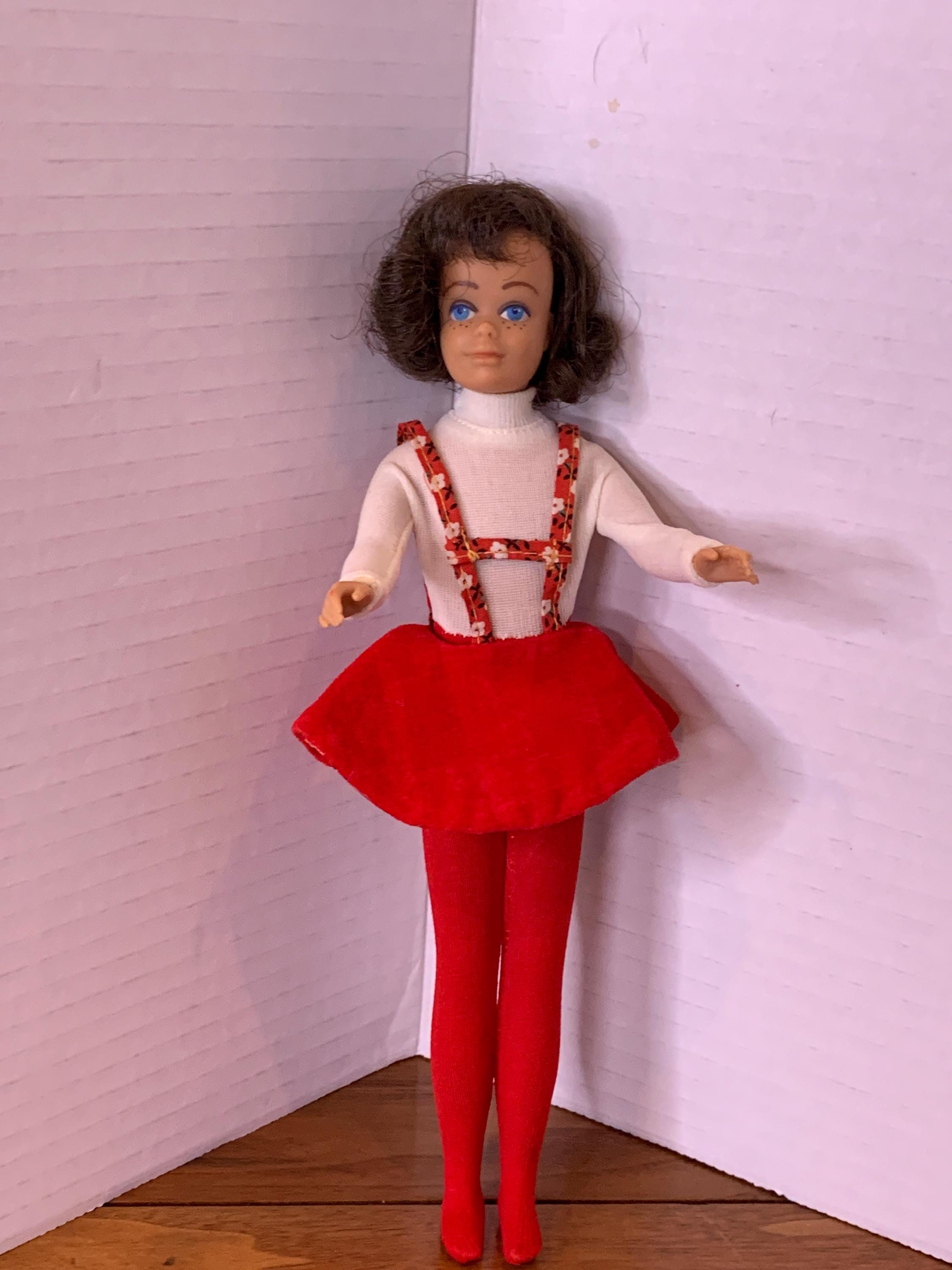 Vintage SKIPPER SKATING FUN Outfit #1908 Barbie Doll