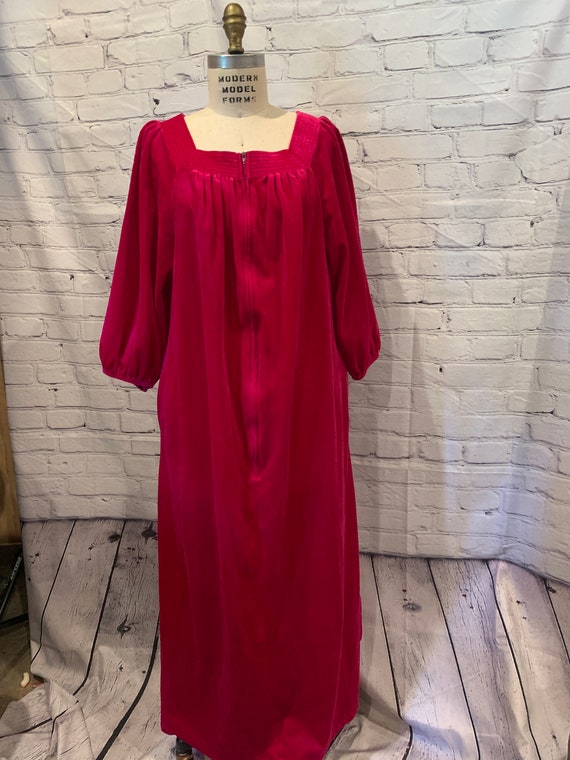 Vintage Velour Fuchsia Fun Robe by Periwinkle - image 2