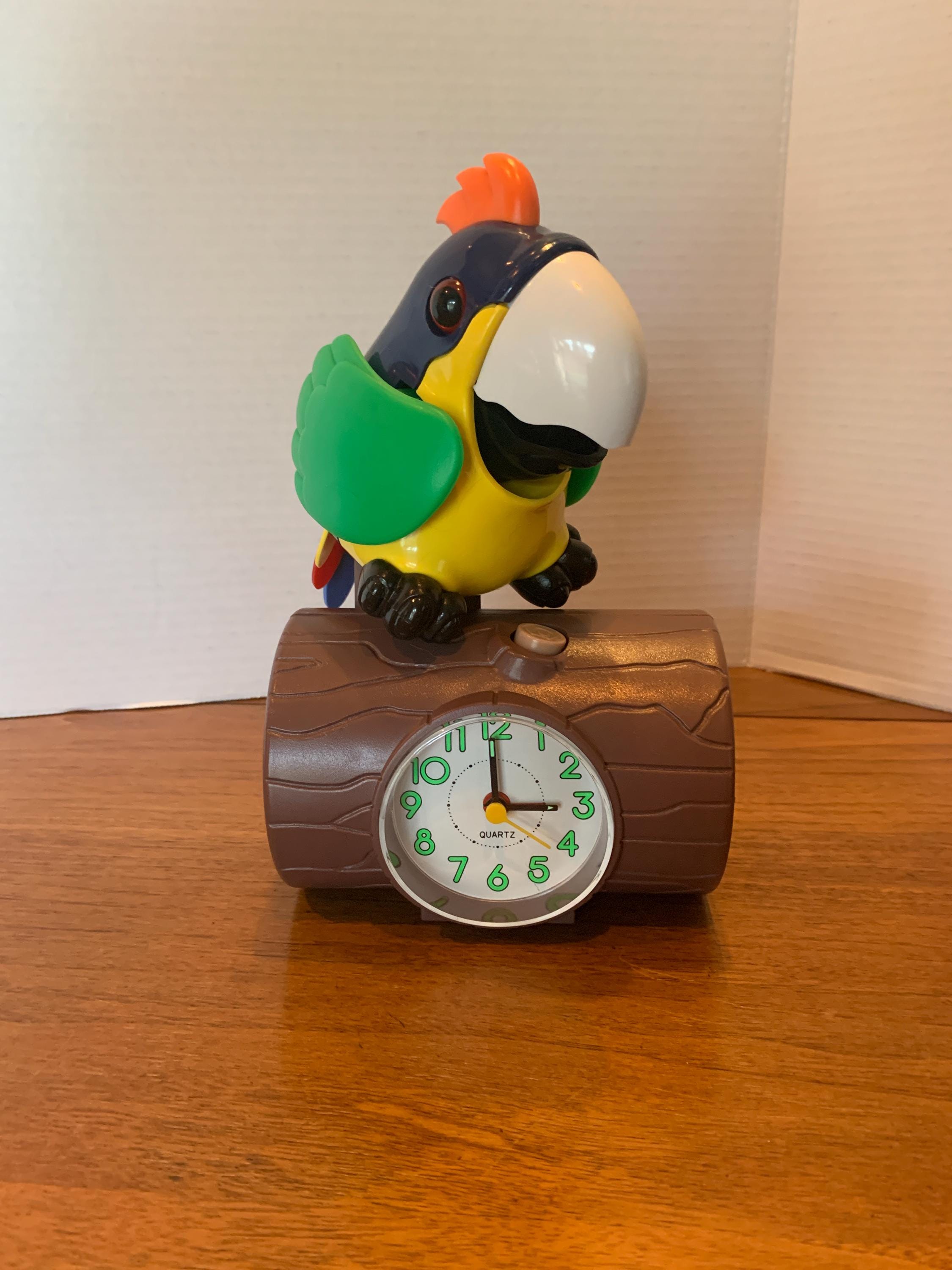 Vintage XONEX Squawking Parrot Alarm Clock - Clock, Sound and