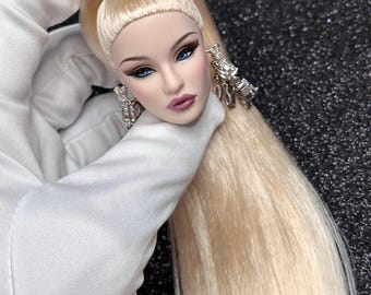 PaperArk - Rees - OOAK Custom Art Doll Repaint Rayna Poppy Parker-poppenhoofd Fashion Royalty Integrity Toys NuFace (alleen een hoofd)