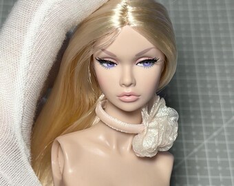PaperArk - Lucy - Boneca de Arte Personalizada OOAK Repintada - Cabeça da boneca Poppy Parker - Fashion Royalty - Integrity Toys - NuFace