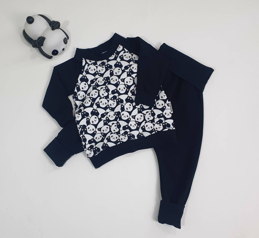 Minimalist Black and White Jogging Suit for Children / Set - Etsy