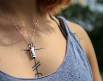 Joya de respiración de plata: collar con colgante de atención plena, collar para el estrés, la meditación y el yoga: la joya de respiración original