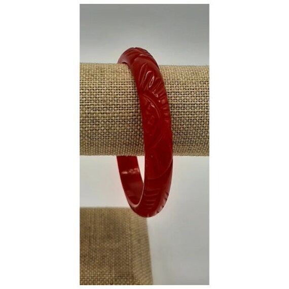 Bakelite Bangle Bracelet - image 4