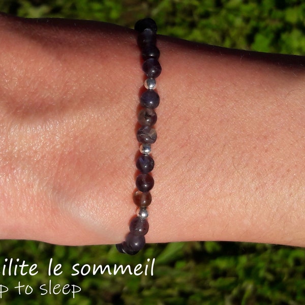 bracelet fin iolite 4mm, bracelet pierre bleu, bracelet saphir d'eau , petit bracelet perle naturelle personnalisable