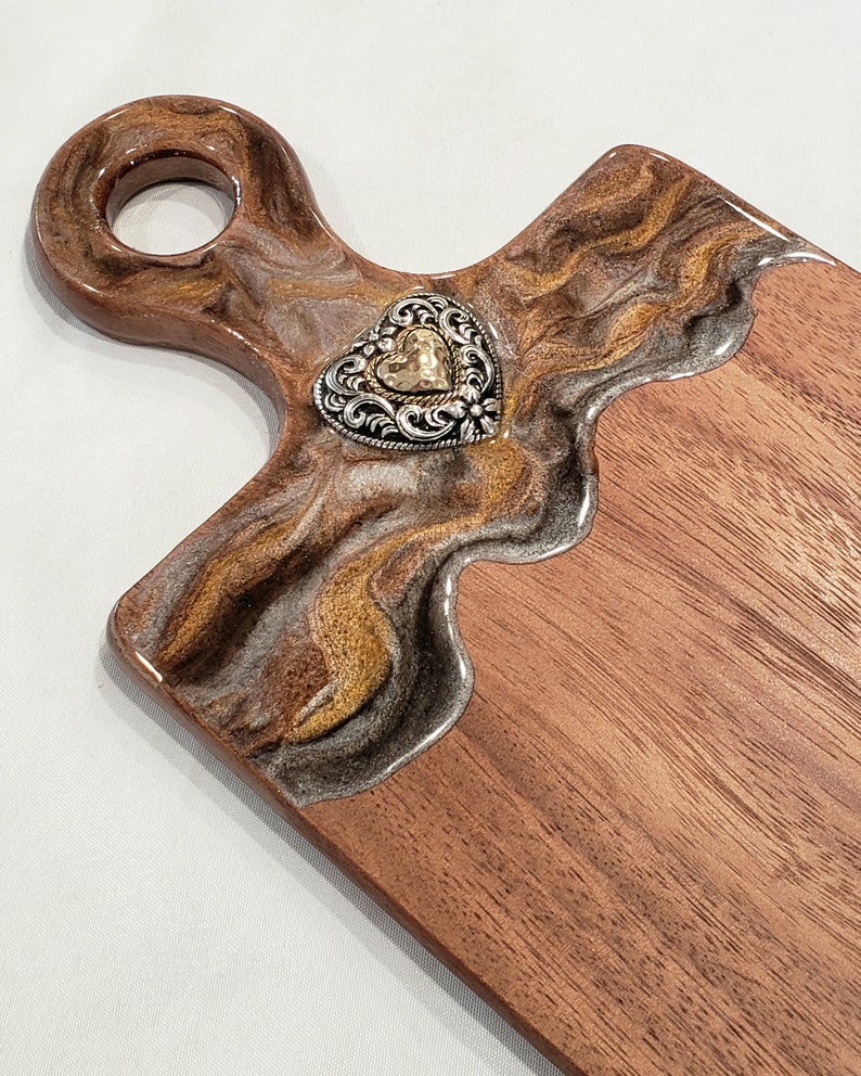 Heart Resin Art Serving Board / Wall Decor / Charcuterie Board Etsy