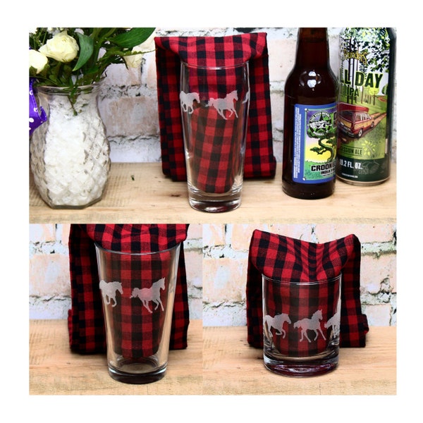 Etched Horse Bar Glasses - Unique 'full-wrap' Design - Willi Becher, Bar Glass and Rocks Glasses - Perfect Horse Lover Gift