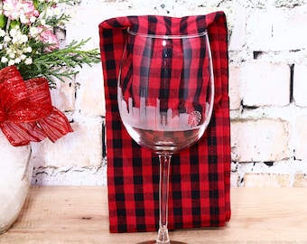 Set of Etched Chicago Skyline Wine Glasses - Full Wrap Design, Personalized Gift