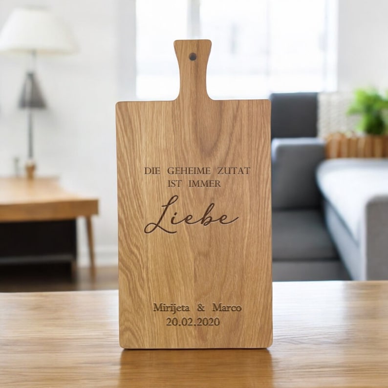 Gepersonaliseerde snijplank als huwelijksgeschenk | Huwelijksgeschenken | Cadeau voor bruid en bruidegroom | Liefde is altijd het geheime ingrediënt afbeelding 10