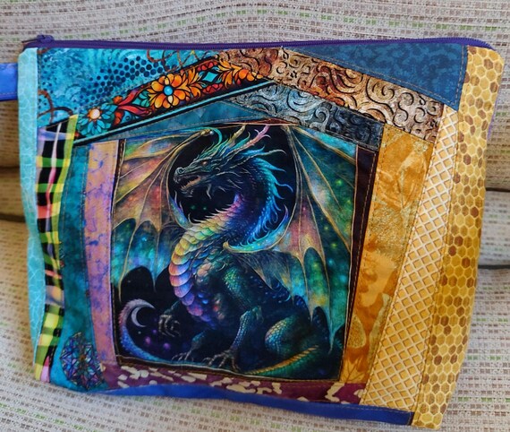 ドラゴンをテーマにしたジッパー付きポーチ - Etsy 日本