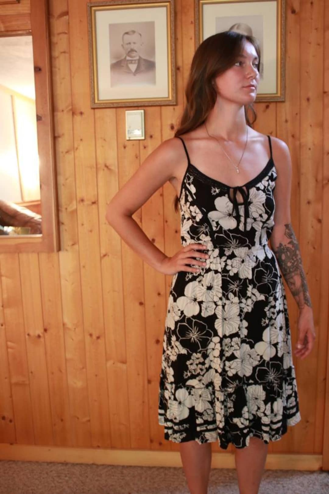 Ana Spaghetti Strap Floral Embroidered Dress Black