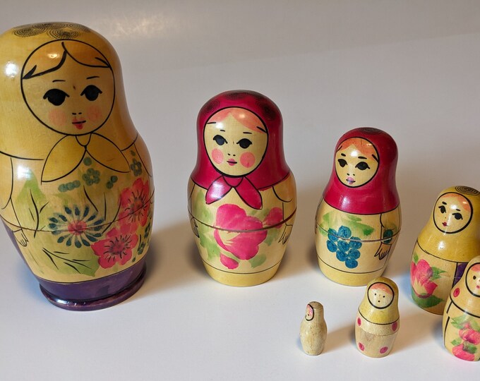 7piece Matryoshka 7 Pc Vintage Nesting Dolls USSR Nesting Dolls