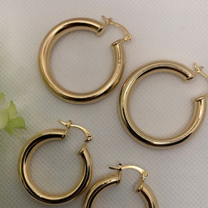 18 k gold filled hoop earrings |  Hoop Gold earrings| Hoop earrings| Chunky Hoops|  Thick gold hoops|