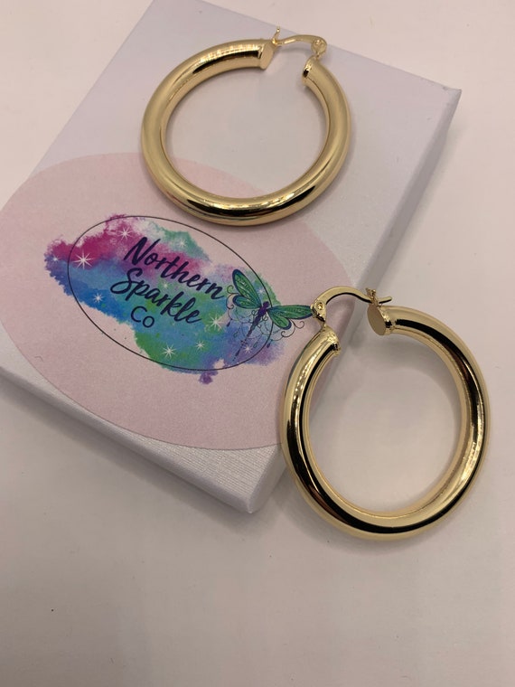 Orecchini a cerchio riempiti in oro 18 carati/ Orecchini a cerchio grande/ Orecchini a cerchio grande in oro/ Orecchini a cerchio/ Regalo per lei/ Regalo di compleanno - Italia
