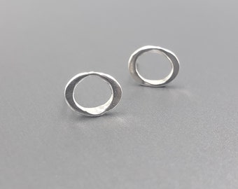Mini Oval Stud