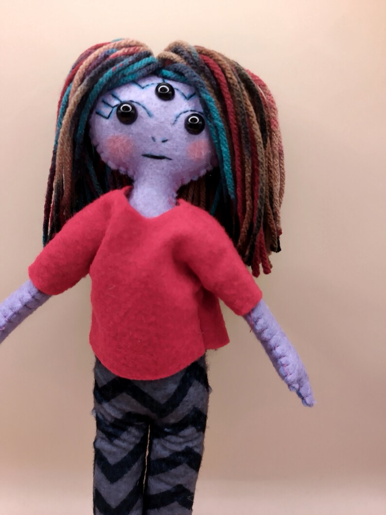 Alien Girl Nova, Felt Doll, OOAK Felt Art Doll Alien Girl - Etsy