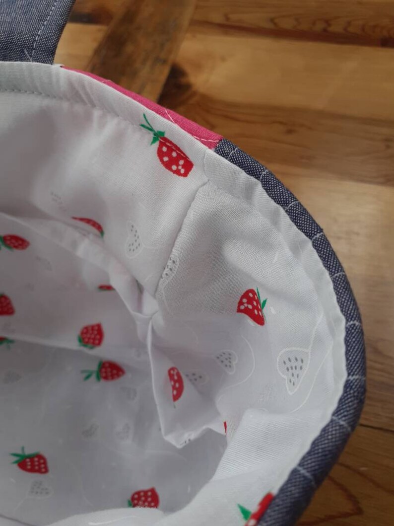 Cute and colourful Quilted Project Bag.