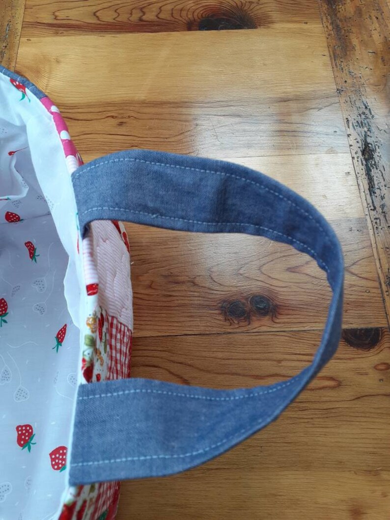 Cute and colourful Quilted Project Bag.