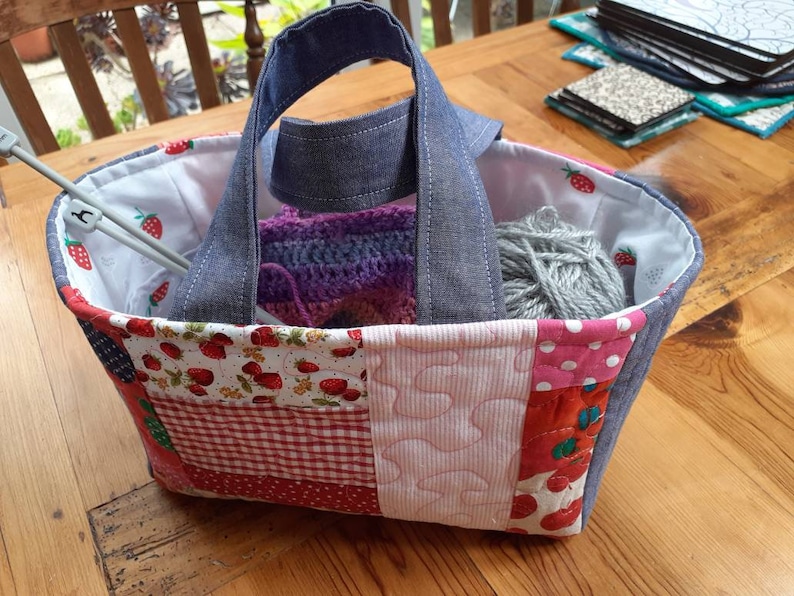 Cute and colourful Quilted Project Bag.