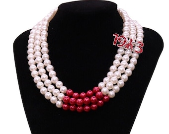 Delta Sigma Theta Sorority collar de perlas de imitación rojo y blanco con fortaleza roja de 1913