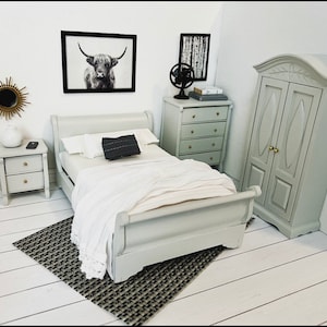 Lane Miniature Dove Gray Bedroom Furniture | Dollhouse Bedroom Furniture | Miniature Bedroom | Modern Dollhouse | Miniature Farmhouse |